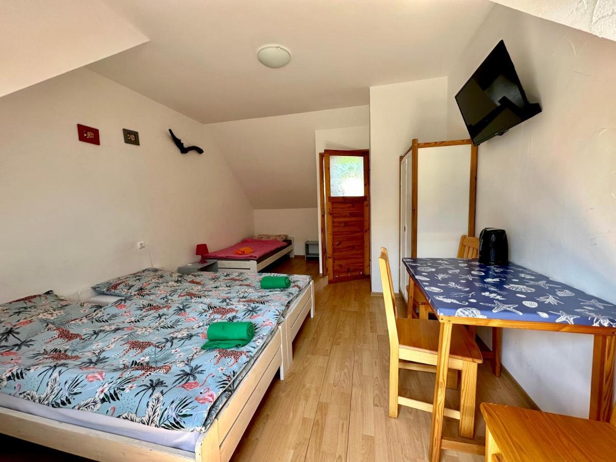 Leniwy Kot Hotel Stegna  Eksteriør billede