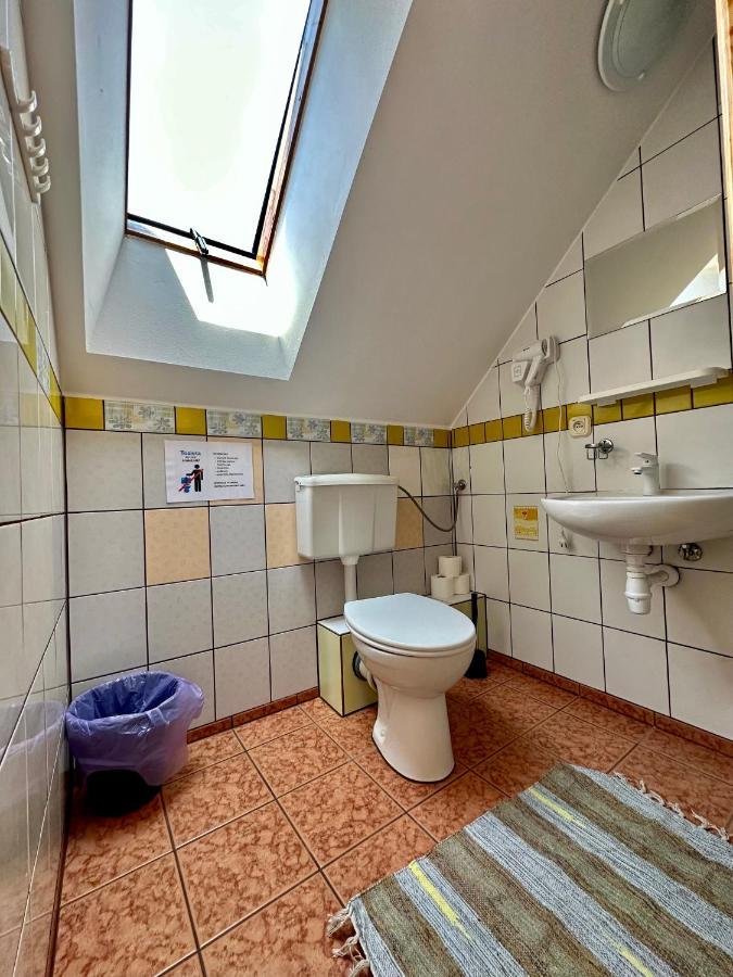 Leniwy Kot Hotel Stegna  Eksteriør billede